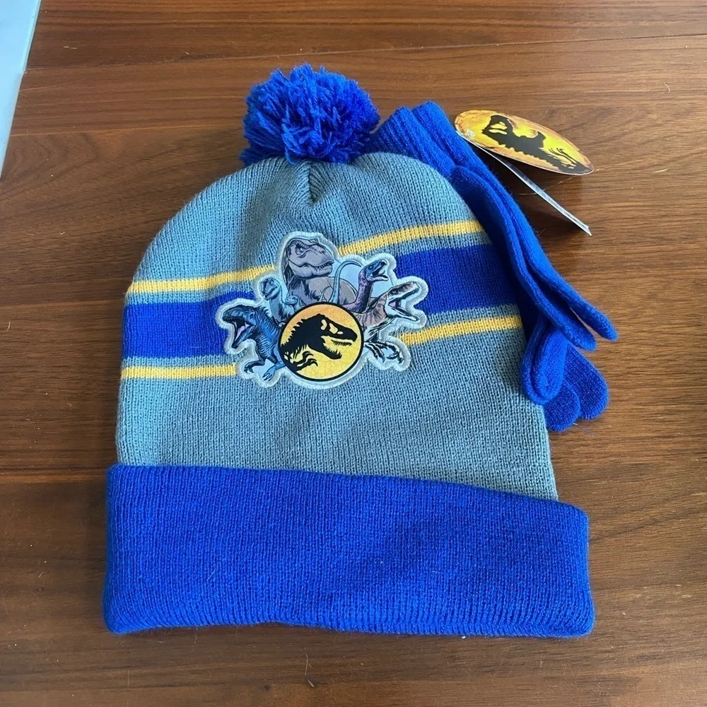 NWT Jurassic Park Winter Hat and Gloves